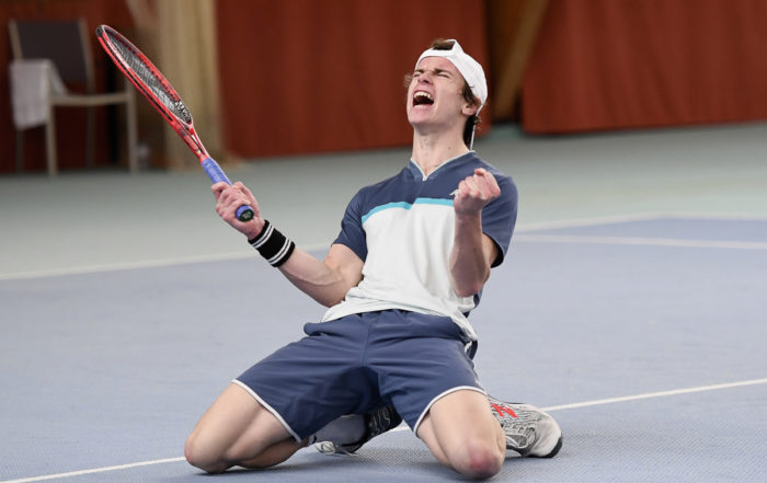Grosser Jubel bei Evan Furness, Sieger des Tennis Pro-Open Aargau