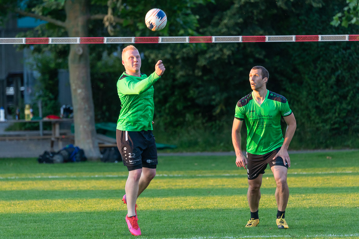 Die Faustballer der FG Fricktal in Aktion Die Faustballer der FG Fricktal in Aktion