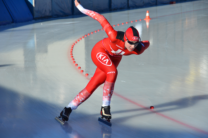 Eisschnellläuferin Ramona Härdi im Einsatz