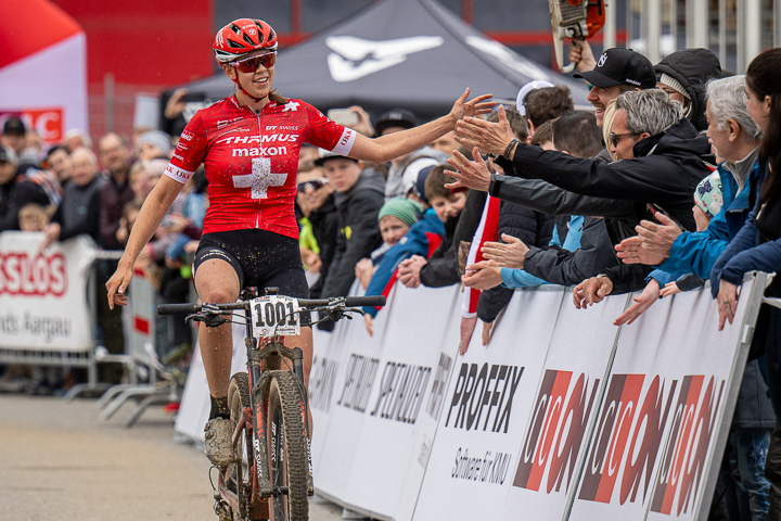 Alessandra Keller gewinnt den Swiss Bike Cup in Gränichen