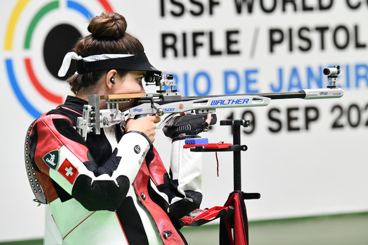 Die Aargauer Schützin Chiara Leone in Aktion