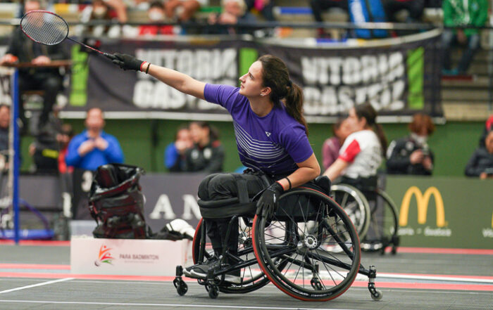 Rollstuhl Badmintonspielerin Ilaria Renggli in Aktion